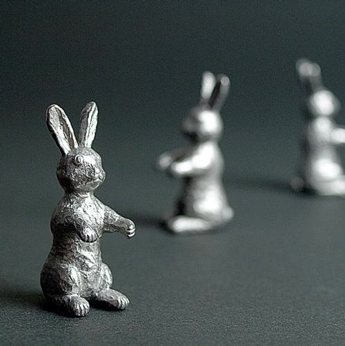 Mizusawa Houyan Xiaoxi Rabbit Sculpture