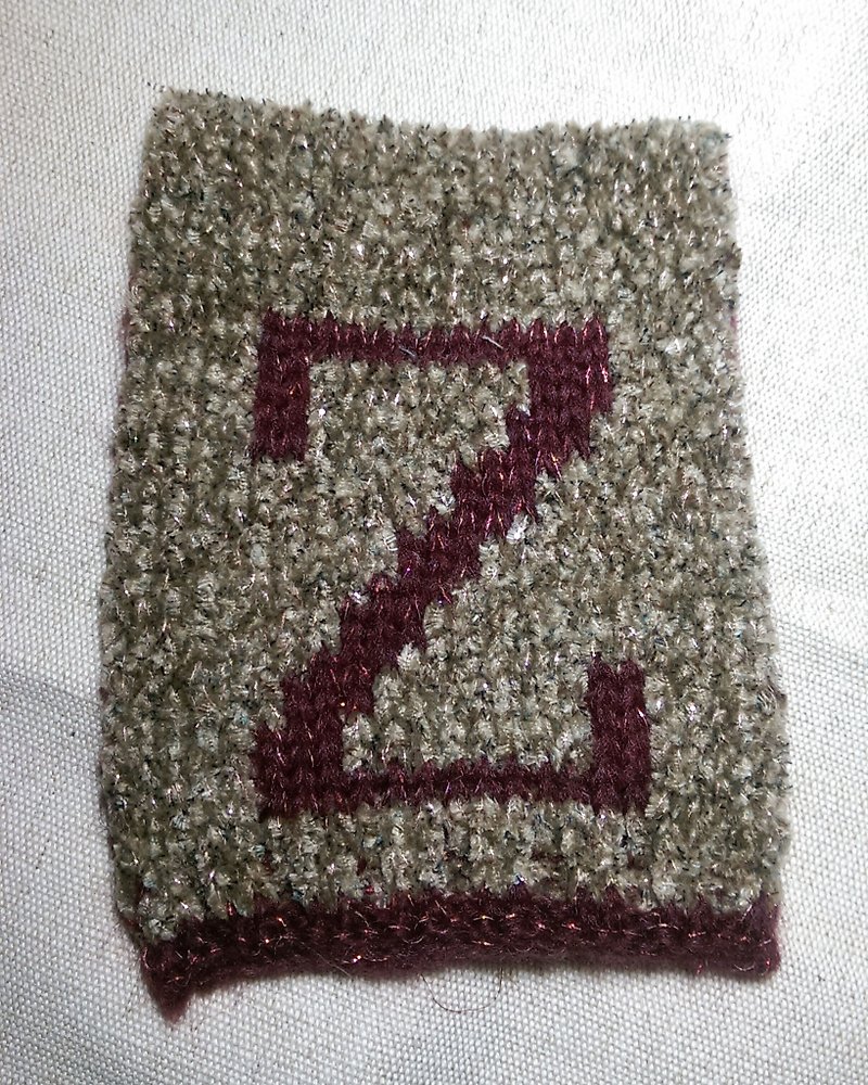 Lan woolen thread 26-letter four-corner flag-coffee bottom wine red Z - Items for Display - Other Materials Brown