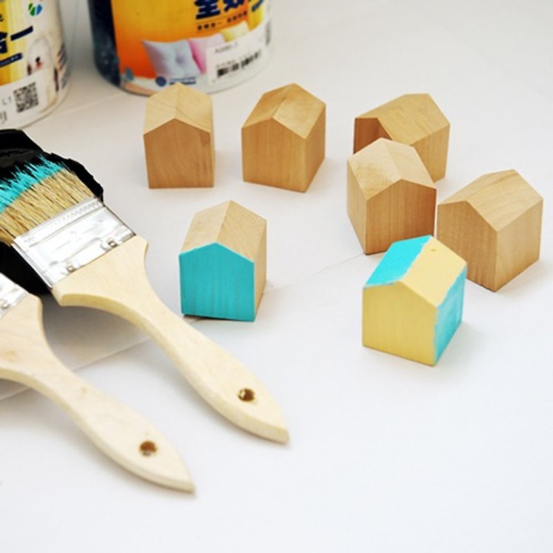 Moment woods - small house strong magnets into a group - Magnets - Wood White