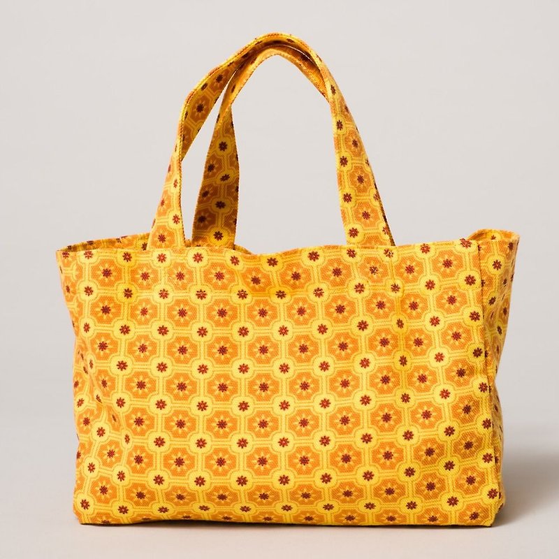 A single buckle bottom square handbag // tile 2 / yellow - Handbags & Totes - Other Materials Yellow