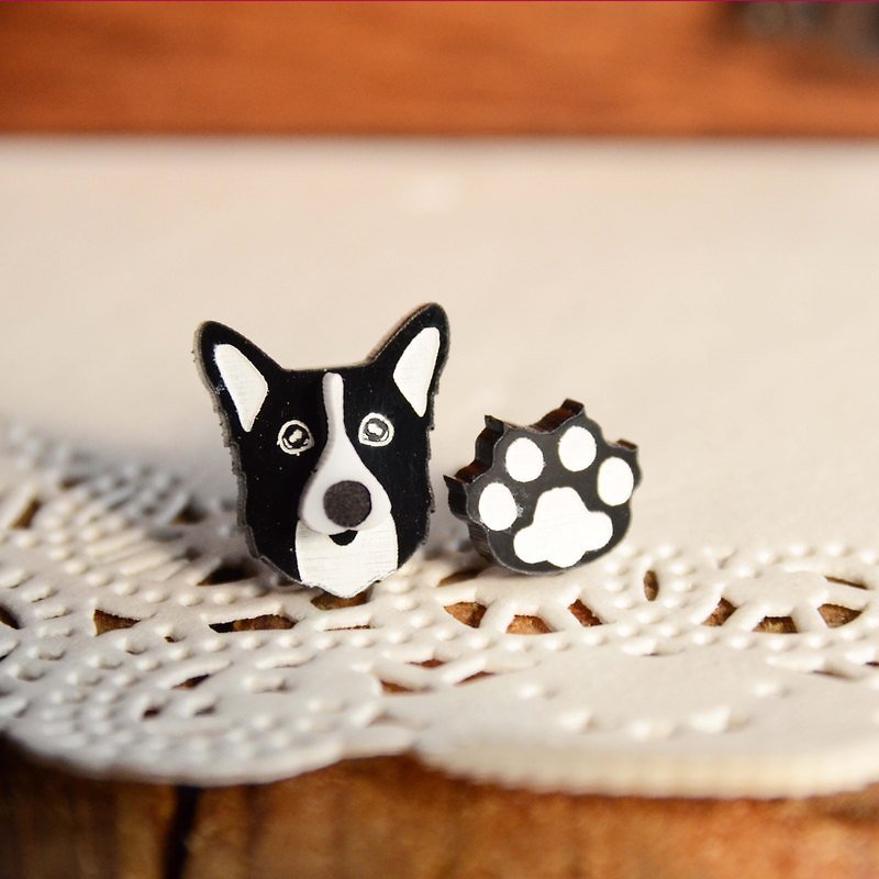 Border collie+footprint/anti-allergic steel needle/changeable clip type - Earrings & Clip-ons - Acrylic Black