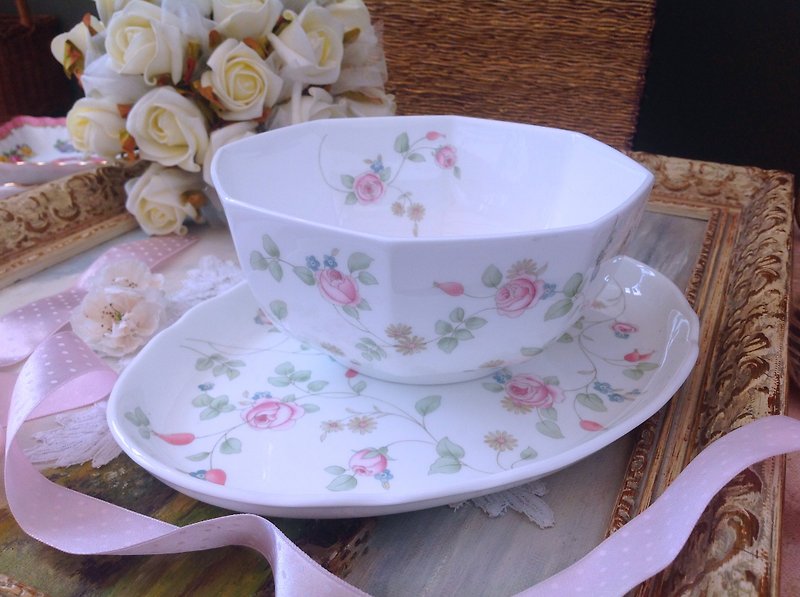 British bone china Wedgwood pink rose octagonal fruit cup snack bowl stock complete - Bowls - Porcelain Pink