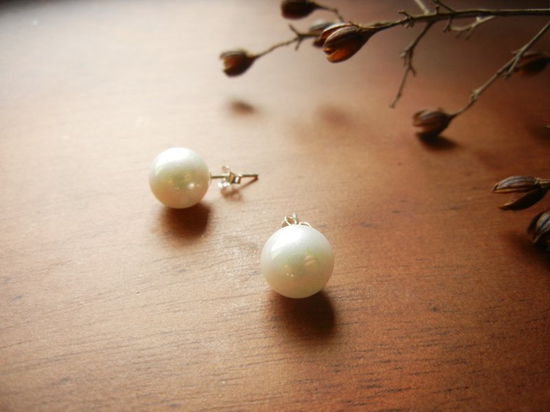 *coucoubird*white pearl 925 Silver earrings - ต่างหู - เครื่องเพชรพลอย ขาว
