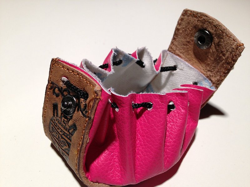 Leather feel beam port small purse - leather brand totem - Pink - กระเป๋าใส่เหรียญ - วัสดุอื่นๆ สึชมพู