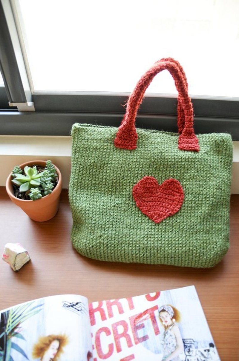 Love handbag - กระเป๋าถือ - ผ้าฝ้าย/ผ้าลินิน สีเขียว