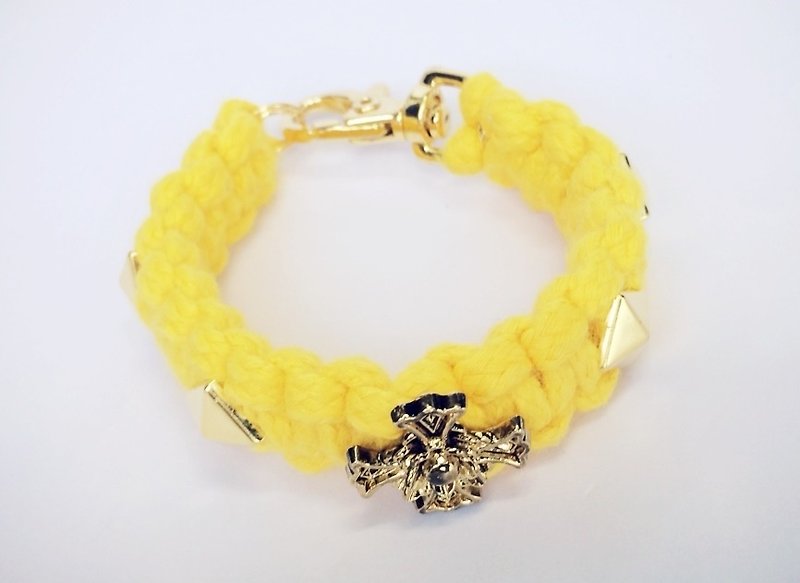 Yellow wild rose Cross d nail braid - Bracelets - Cotton & Hemp Yellow