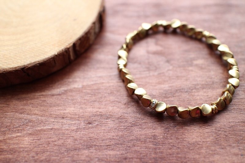 低調~黃銅扭珠 手工手環(需訂製) - ブレスレット - その他の素材 