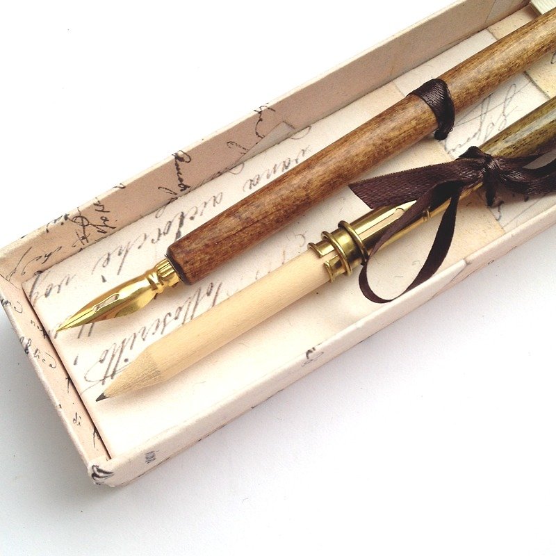 2pippo Classic Writing Set- Wooden Nibholder+ Pencil / Francesco Rubinato - ดินสอ - ไม้ สีนำ้ตาล