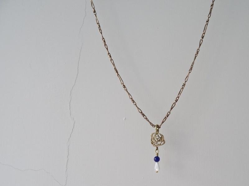 :: Le Rosy Swing:: MOP Shell and Sodalite Vintage Rose Filigree Copper Necklace - Collar Necklaces - Gemstone White