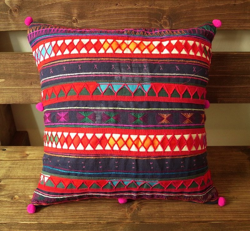 [Music] tempo northern Thailand ethnic hand-made hand-woven pillow cover (black and blue) - หมอน - วัสดุอื่นๆ สีนำ้ตาล