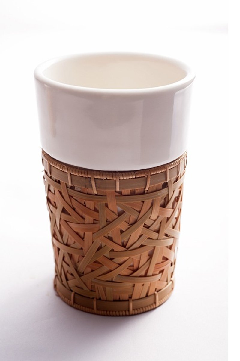 陶竹杯 Pottery Bamboo Cup - 茶壺/茶杯/茶具 - 其他材質 白色