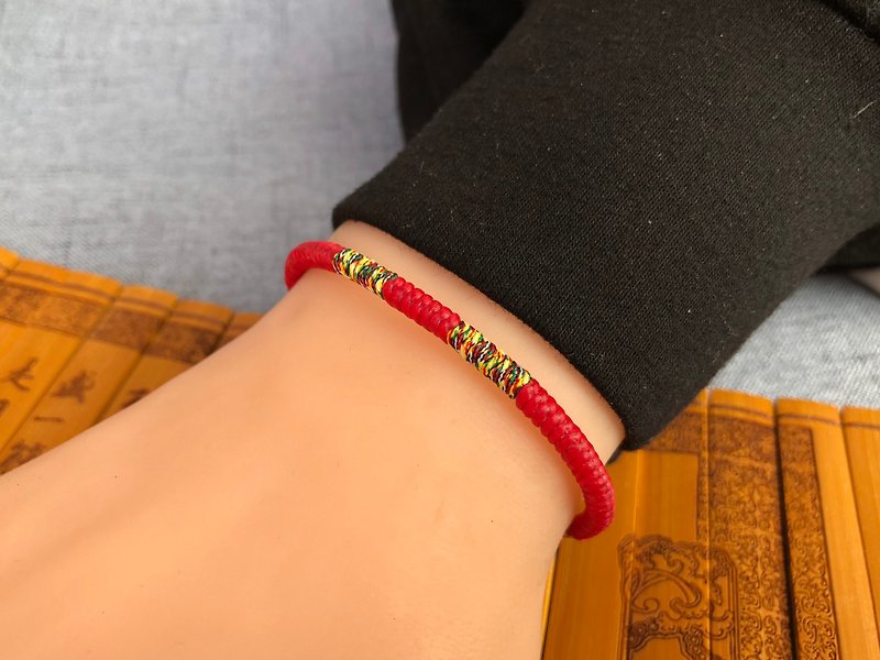 Five-color line blessing bracelet - สร้อยข้อมือ - ขี้ผึ้ง สีแดง
