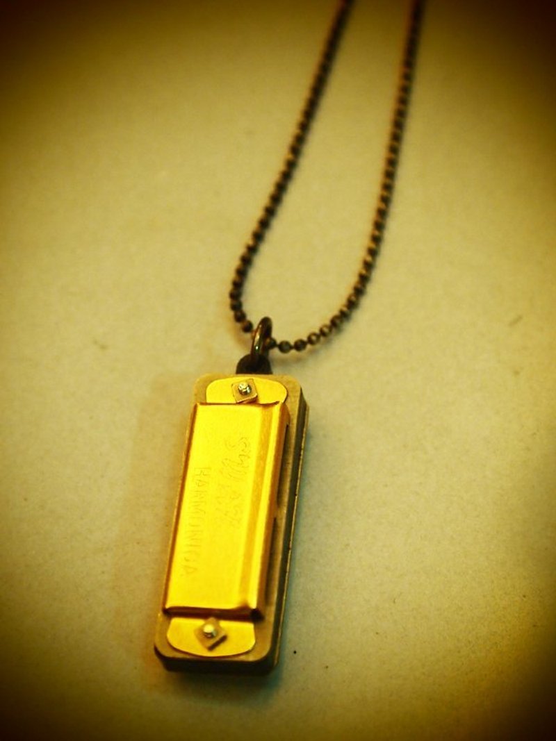 Vintage mini harmonica long necklace Mini harmonica golden yellow (fine bead chain) - Long Necklaces - Other Materials Yellow