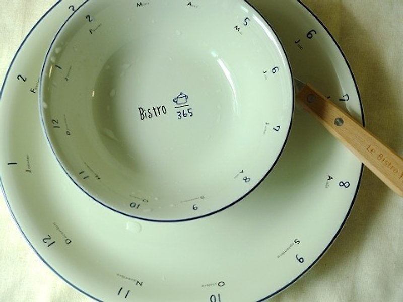 Japan IZAWA BISTRO Paris bistro large disc / dinner plate blue line - Small Plates & Saucers - Porcelain White