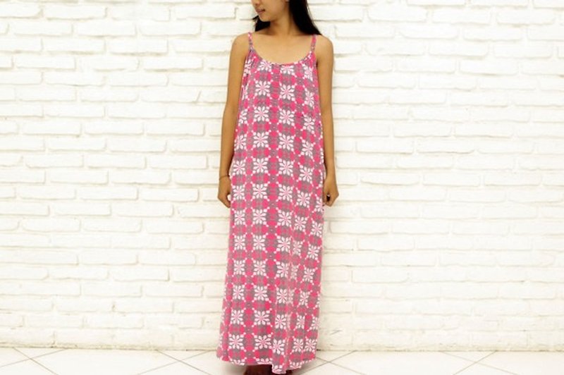 Quilt print camisole flare maxi dress <Pink> - ชุดเดรส - วัสดุอื่นๆ สึชมพู