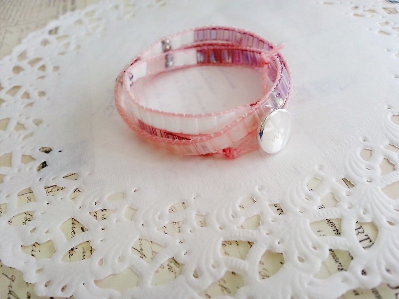 粉白色系 偏平 日本玻璃珠 編織手繩 - 手鍊/手環 - 玻璃 