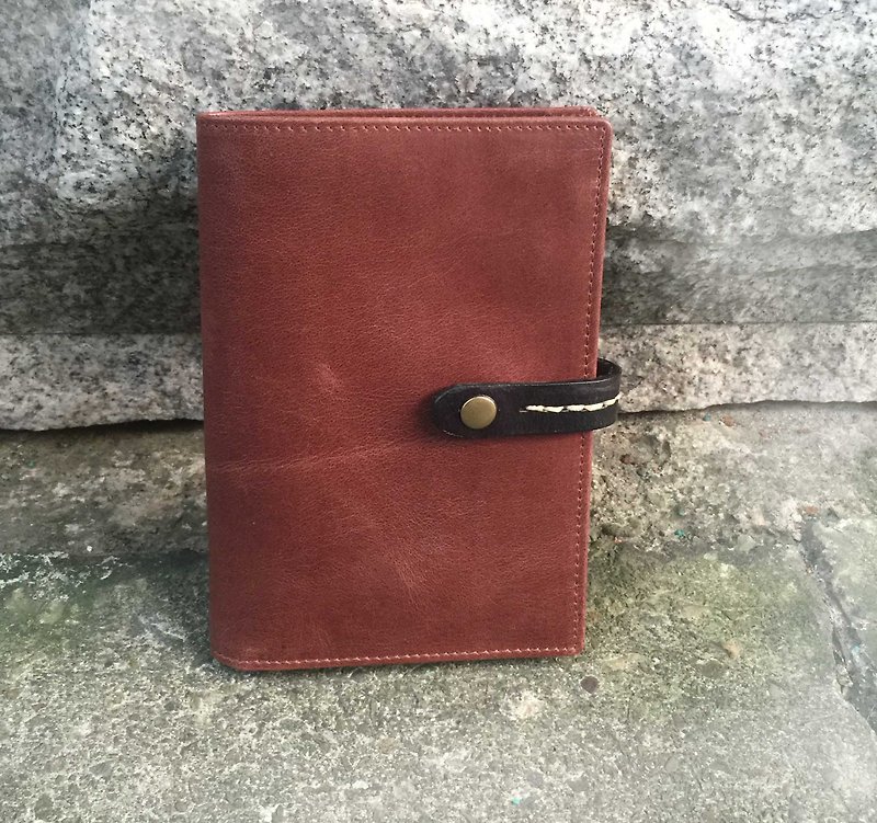 Minimalist passport notebook (plus 6 hole folder) - สมุดบันทึก/สมุดปฏิทิน - หนังแท้ สีเขียว