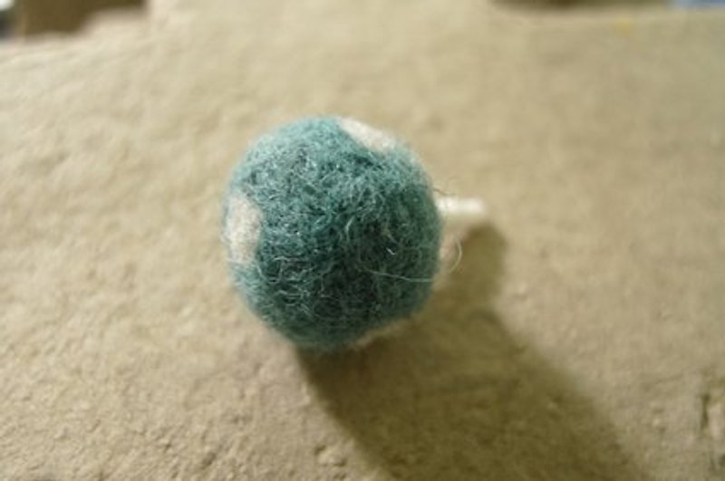 珊瑚球(白點)-防塵塞 - 手機架/防塵塞 - 羊毛 藍色