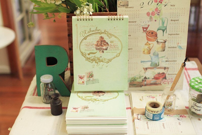 好日推好物：Fion 2014「認真也做夢組合禮」，含巴黎小不點年曆、自由筆記本（粉紅色）、巴黎古董雜貨小海報年曆 - ปฏิทิน - กระดาษ 
