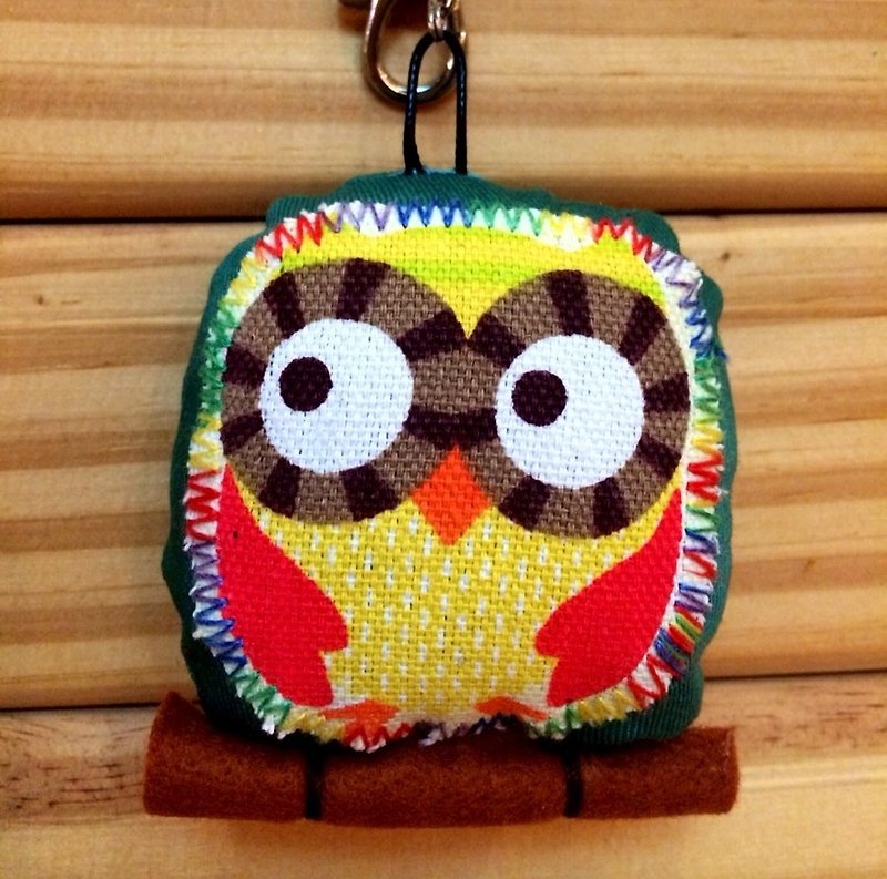 RABBIT LULU guardian owl Senate resolution color positive energy embroidered name - Keychains - Other Metals Multicolor