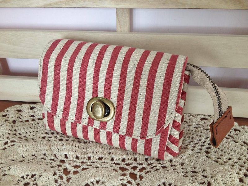 Clare cloth hand made * pink stripe Clutch - Wallets - Other Materials Pink