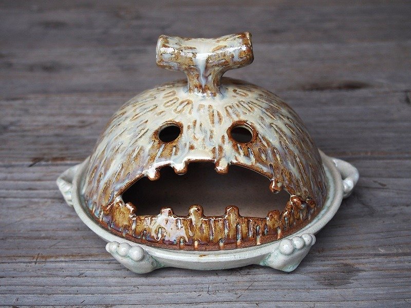 kimosu 陶器蚊香座（附墊子）yi-002 - 花瓶/花器 - 其他材質 咖啡色