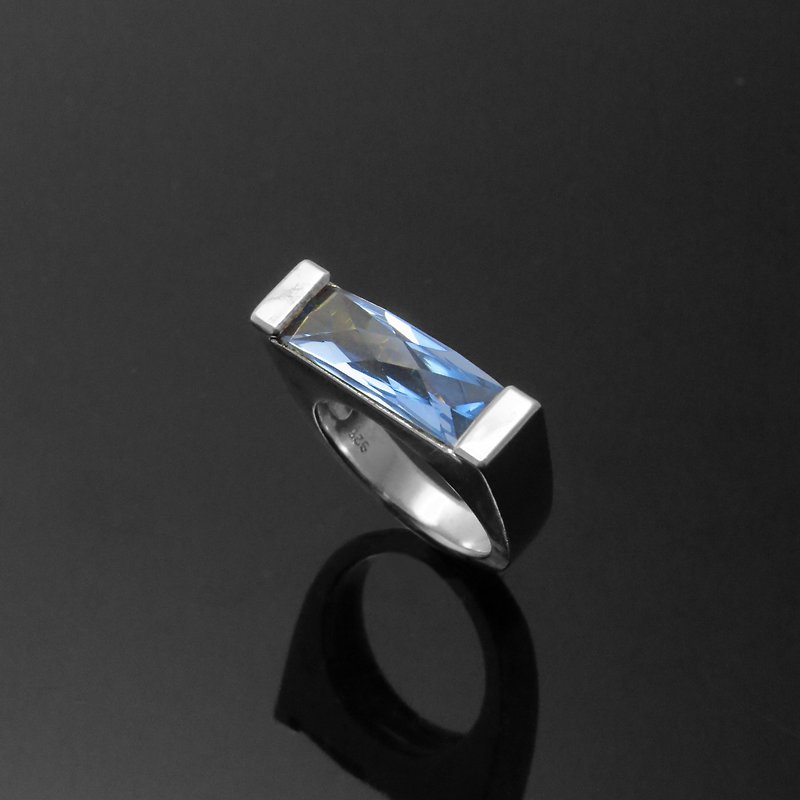 Stone Series / sea blue Stone single diamond ring / 925 Silver - แหวนทั่วไป - โลหะ สีเทา
