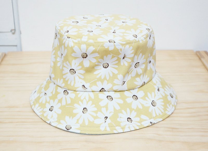 Good spring hat | sun sea daisies are - Hats & Caps - Other Materials Yellow