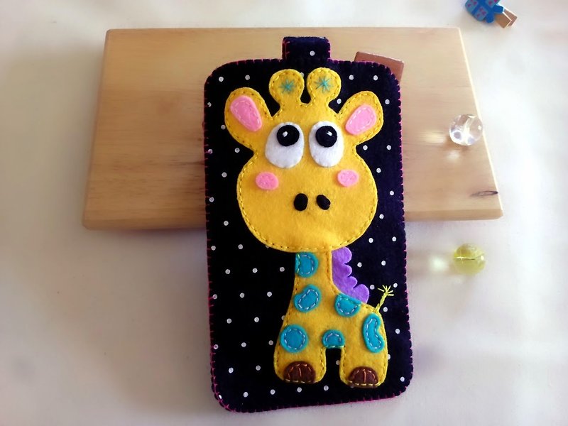 Phone sets ~ ~ giraffe section of non-woven - กล่องใส่ปากกา - วัสดุอื่นๆ หลากหลายสี