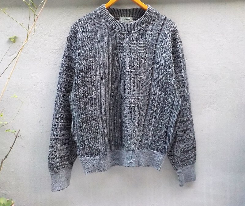 FOAK vintage alligator gray knit sweater - สเวตเตอร์ผู้ชาย - วัสดุอื่นๆ สีเทา