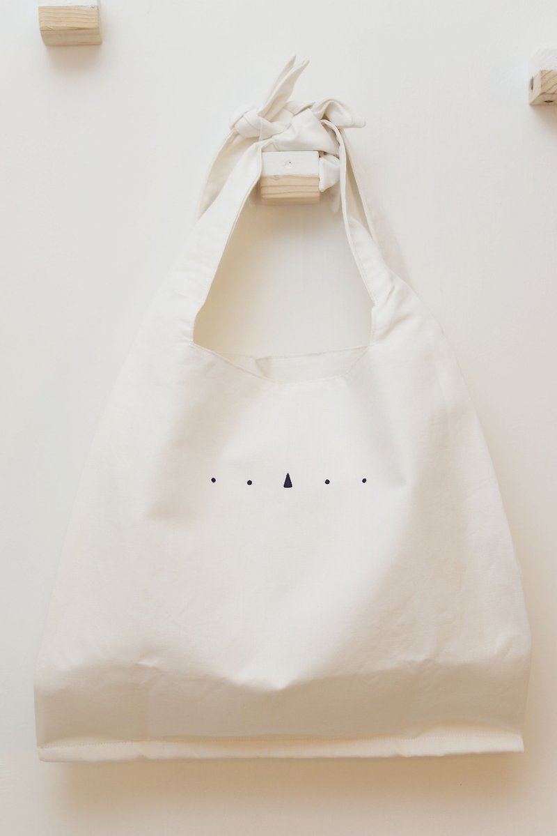 毎日のバッグを持つ4つの基本的な毎日 - その他 - その他の素材 ホワイト