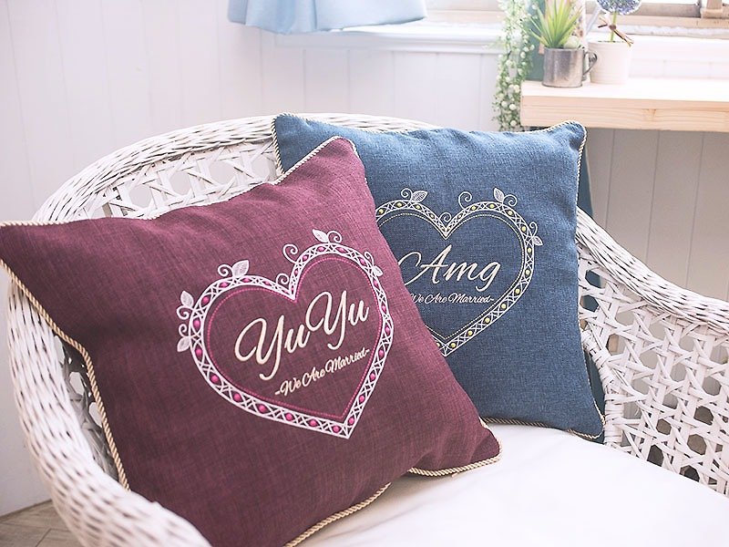 [Double discount] Embroidered pillowcases--two discounted prices - อื่นๆ - ผ้าฝ้าย/ผ้าลินิน หลากหลายสี