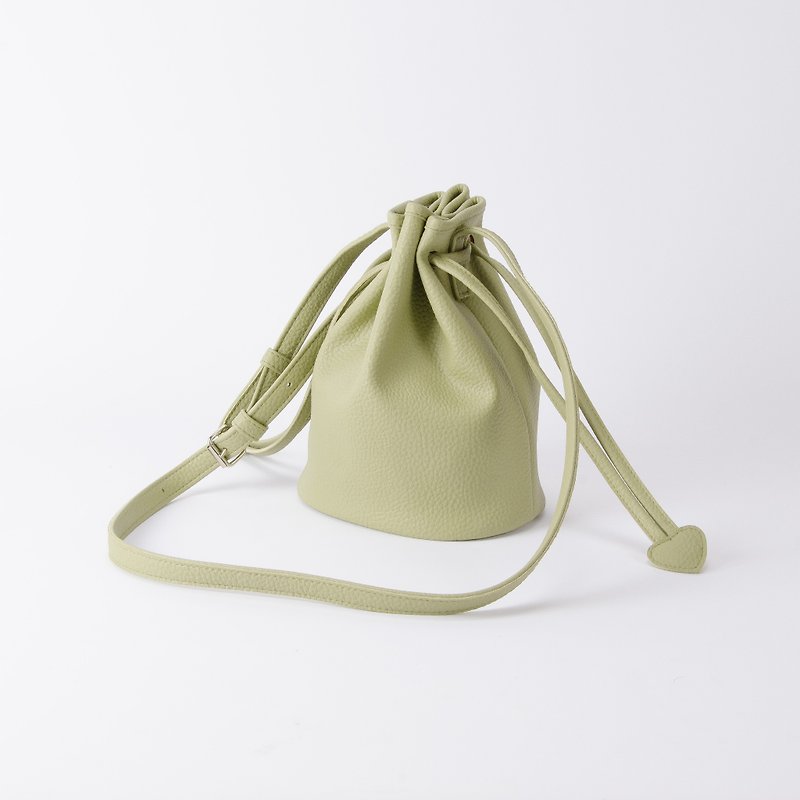 หนังแท้ กระเป๋าแมสเซนเจอร์ สีเขียว - Candy Bunches Small Baskets Handbag Shoulder Double Use Green / Grass Green