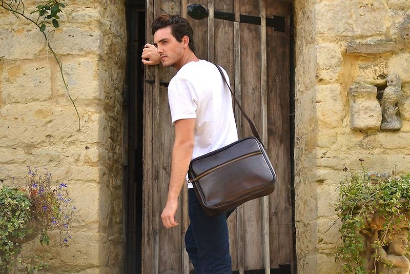 ORLANDO men shoulder bag brown leather side - Messenger Bags & Sling Bags - Genuine Leather Brown