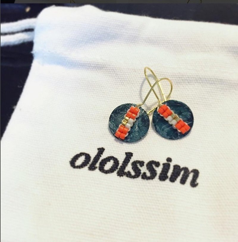 ololssim 綠色復古圓形民族耳環 - 耳環/耳夾 - 其他材質 綠色