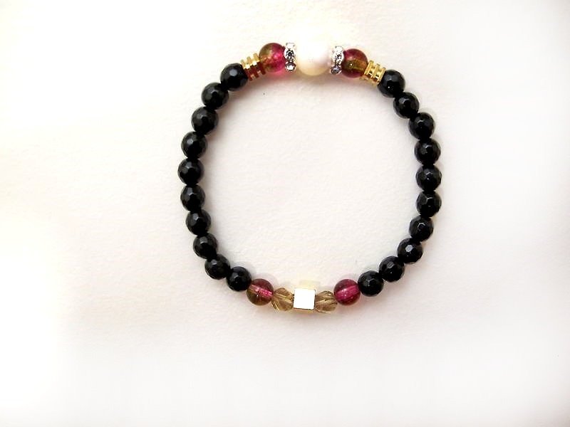 Small combination of Stone and ore ice crystal agate ore bracelet - Bracelets - Gemstone Red