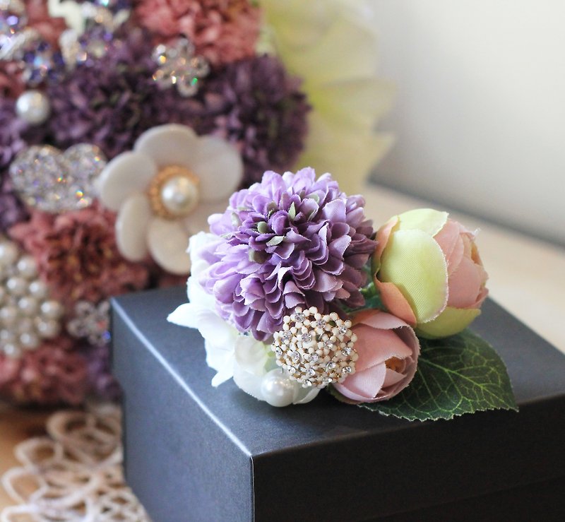 Jewelry bouquet [classic lace ball chrysanthemum] corsage and bouquet discount combination (purple) - Brooches - Paper Purple