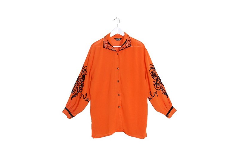 {:::Giraffe Giraffe Man:::}_vintage shirt, gorgeous neckline, sleeves, embroidered Gemstone - Women's Shirts - Other Materials Orange
