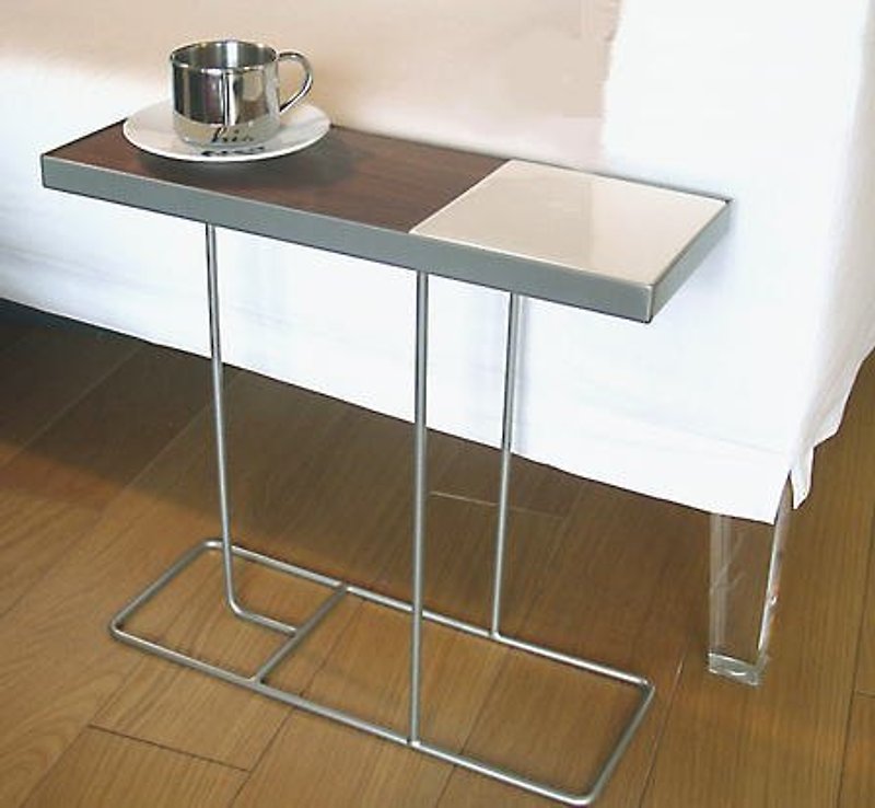 Companion side table - silver frame + white porcelain / black porcelain - Other Furniture - Other Metals 