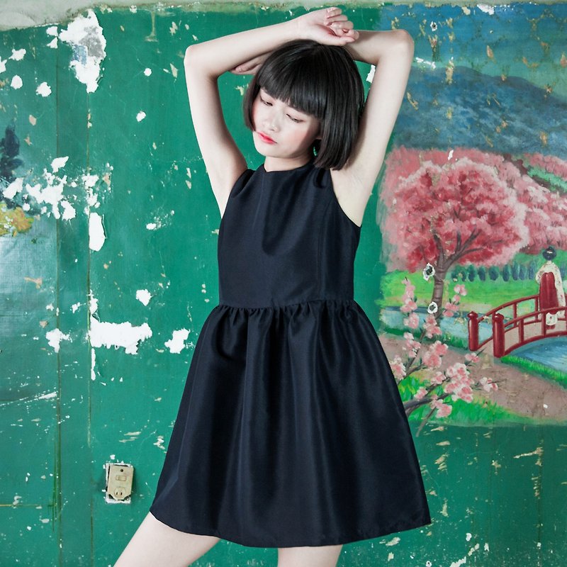 SUMI Pleated skirt Peng classical black doll dress _5SF605_ - One Piece Dresses - Cotton & Hemp Black