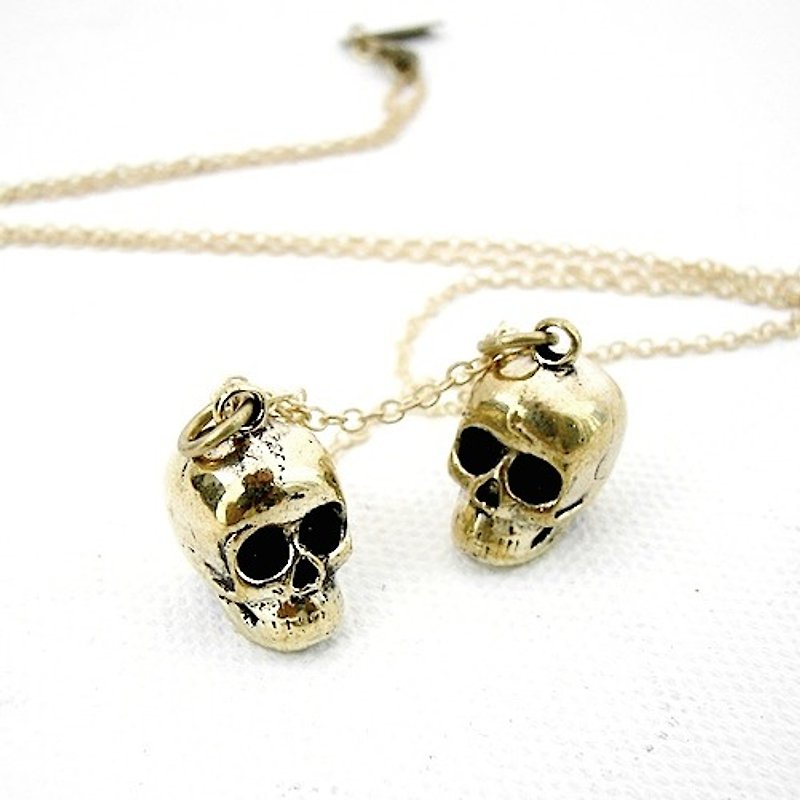 Zodiac pendant Twins skull is for Gemini - สร้อยคอ - โลหะ 