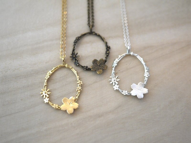 [Jin Xia Lin‧ Jewelry] Garden no.3 Necklace Gold/ Silver/Bronze Tricolor - สร้อยคอ - โลหะ 