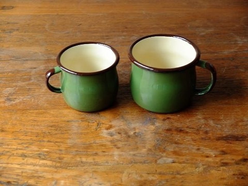 emalia OLKUSZ Poland 250ml green enamel mug - Mugs - Other Metals Green