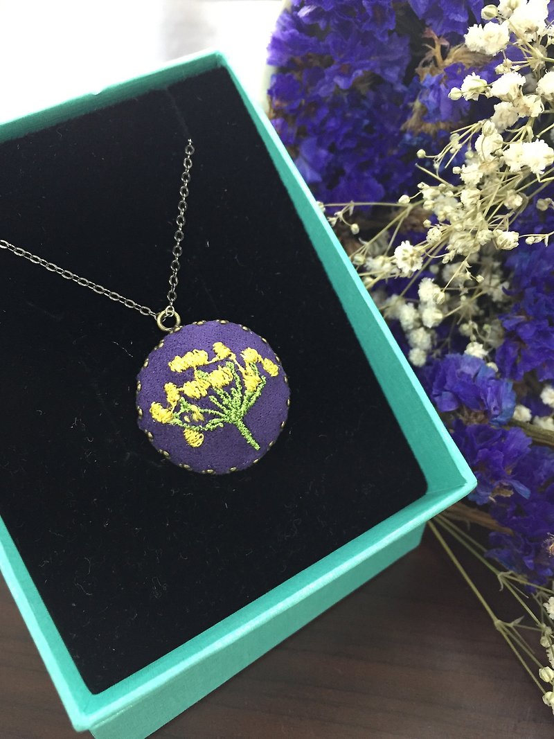 Romantic purple dandelion. hsiu embroidery necklace - Necklaces - Thread Purple
