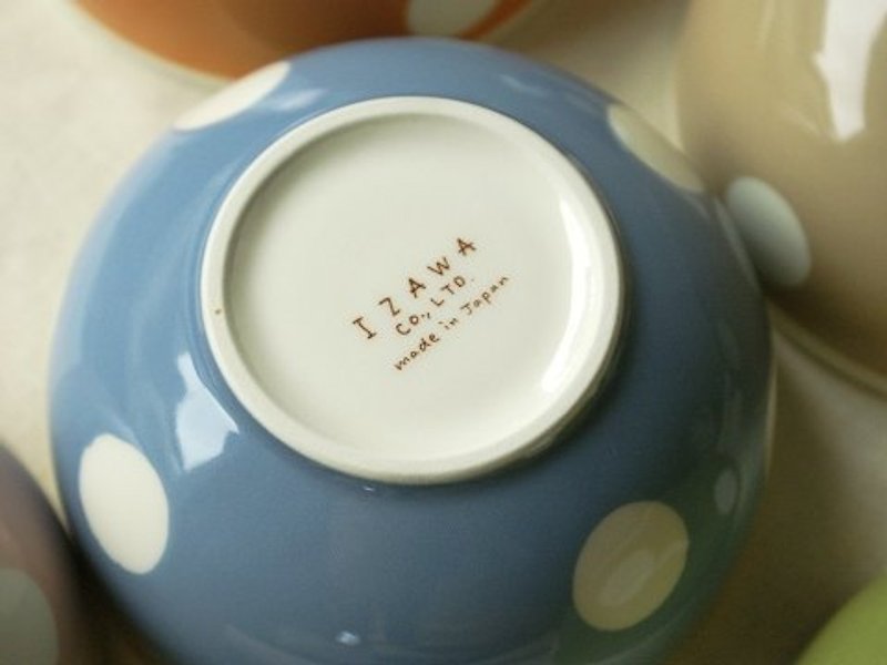 Un sourire水玉點點彩色歐蕾碗 藍 - ถ้วยชาม - วัสดุอื่นๆ สีน้ำเงิน