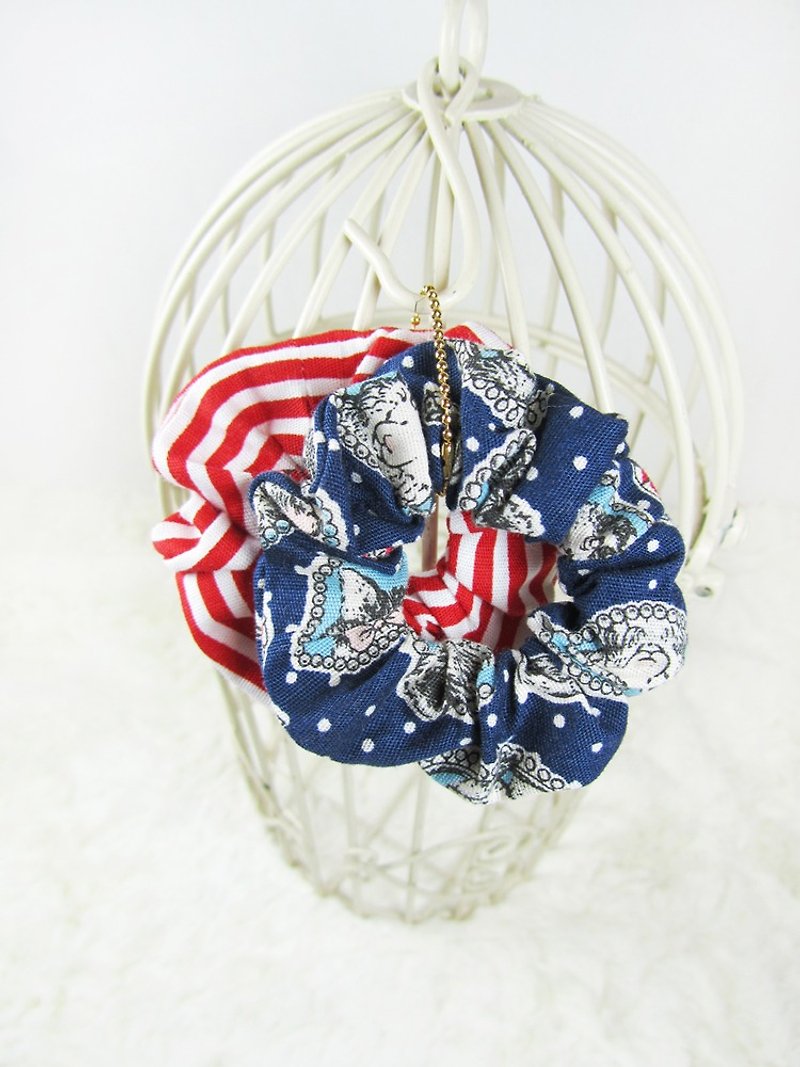 Hand made Mini hair scrunchies- American style - เครื่องประดับผม - วัสดุอื่นๆ สีน้ำเงิน