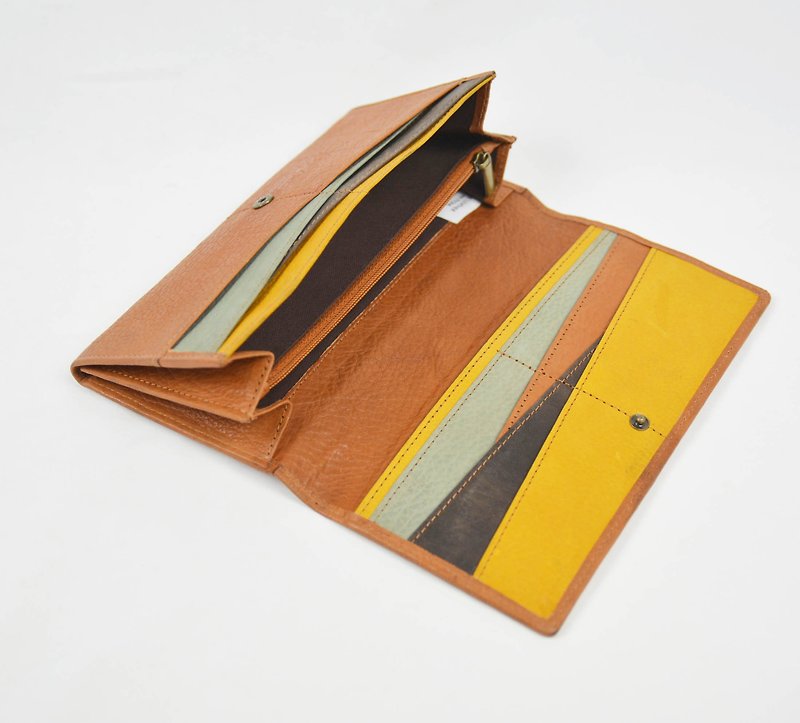 eco purse-yellow brown-fair trade - กระเป๋าสตางค์ - หนังแท้ สีส้ม
