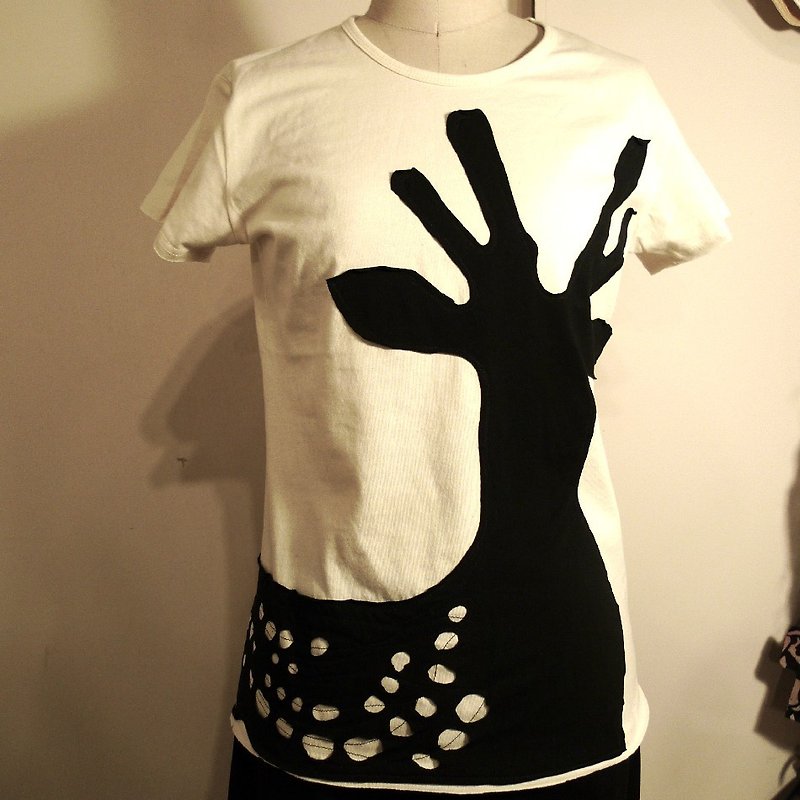有機棉上衣＿梅花鹿 - Women's T-Shirts - Cotton & Hemp Black