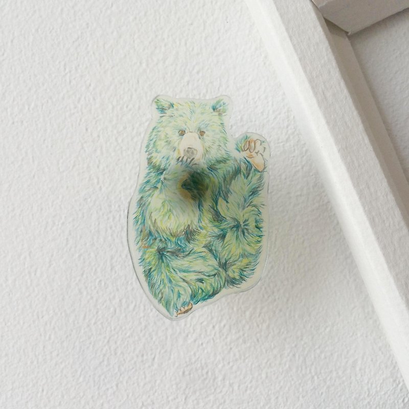 #01 PLAYING Bear : Handmade Shrink Plastic Brooch - Brooches - Plastic Green