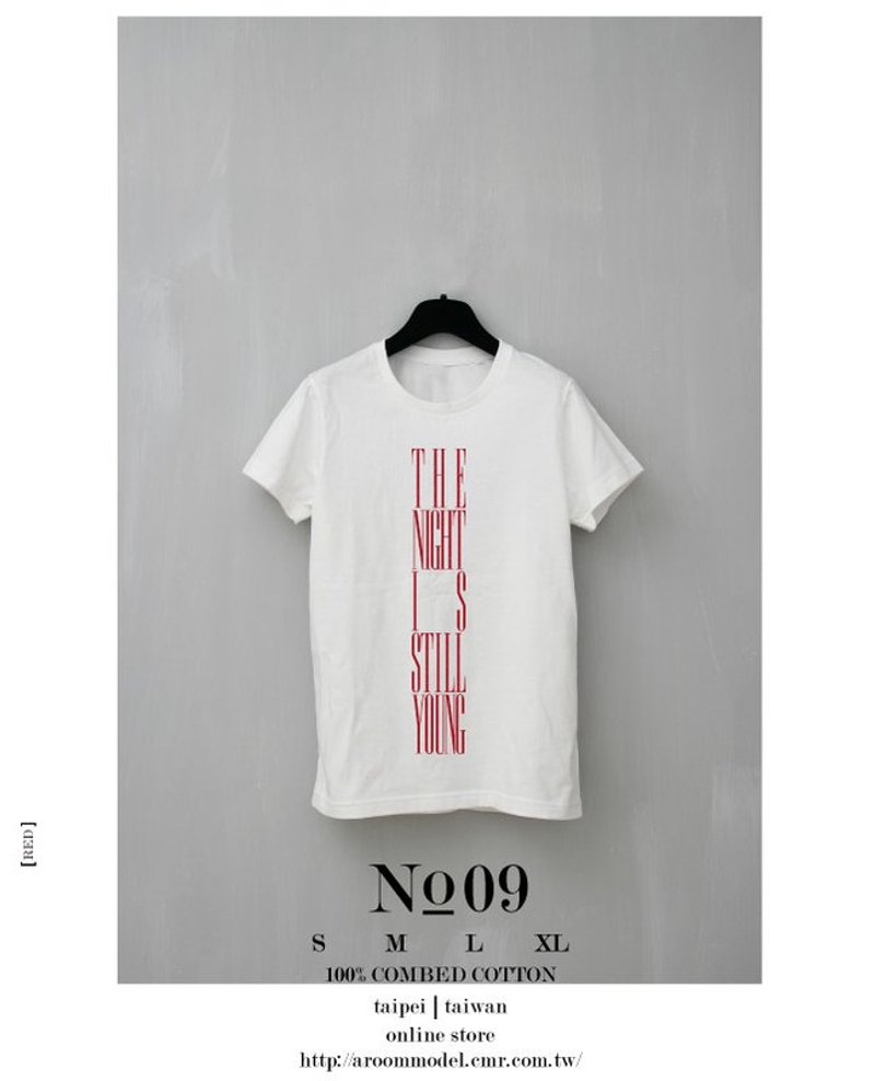 A ROOM MODEL - │ T-SHIRT COLLECTION │ NO.9 THE NIGHT IS STILL YOUNG - เสื้อยืดผู้หญิง - วัสดุอื่นๆ 